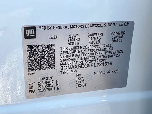 Used 2023 Chevrolet Equinox LS image 32