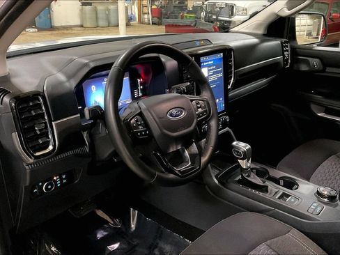 Certified 2025 Ford Ranger XLT w/ FX4 Off-Road Package AWD/4WD image 13