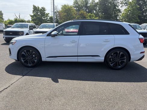 Used 2026 Audi Q7 3.0T Premium Plus w/ Premium Plus Package AWD/4WD image 2