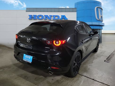 Used 2024 MAZDA MAZDA3 s image 5