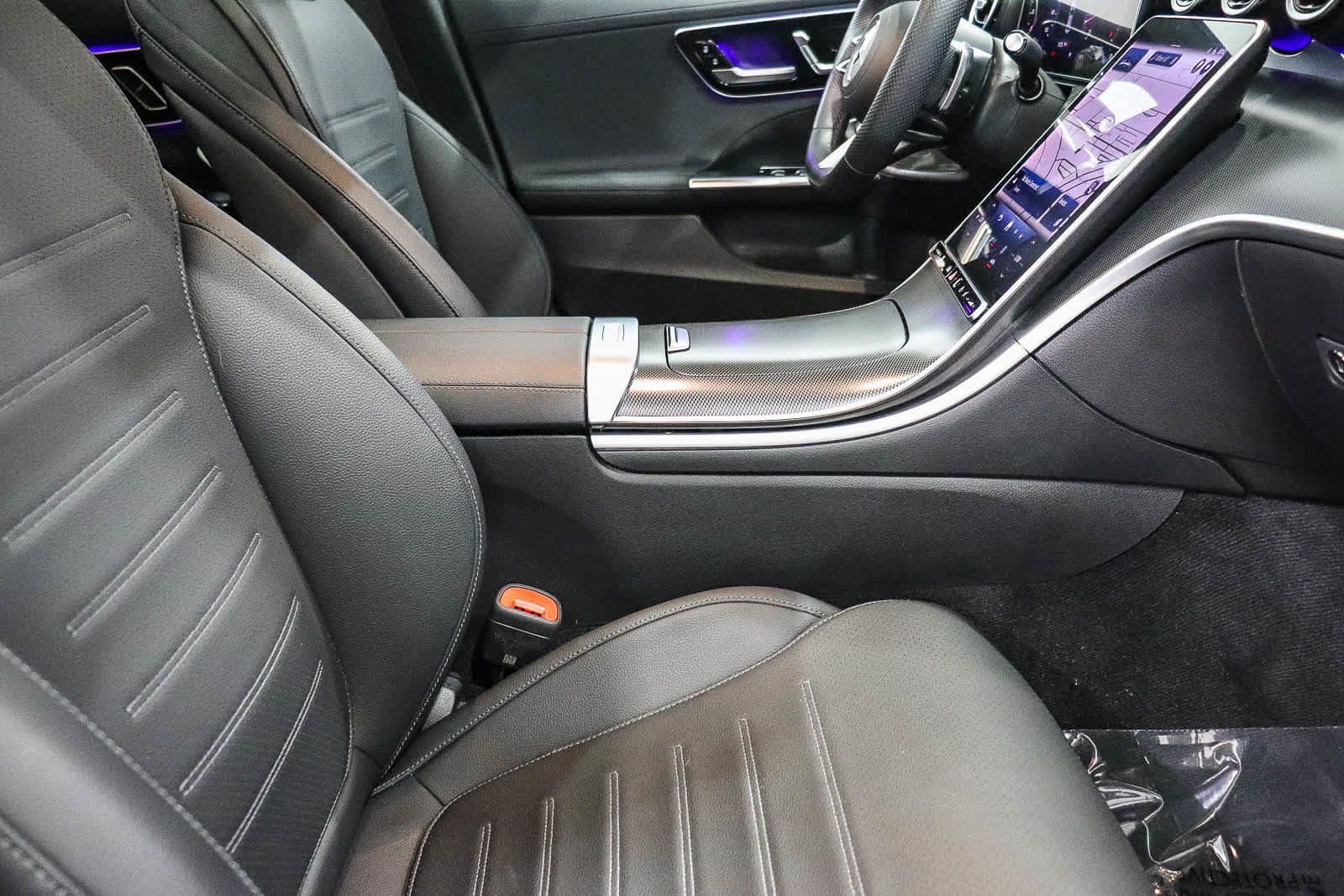Used 2024 Mercedes-Benz C 300 Sedan image 19