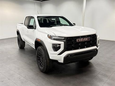 New 2026 GMC Canyon Elevation w/ Convenience Package RWD image 8