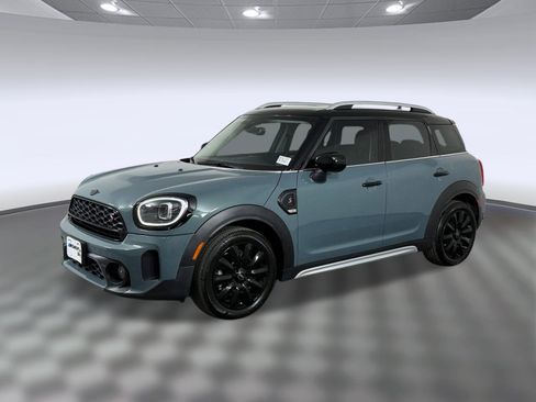 Used 2024 MINI Cooper Countryman S FWD image 1