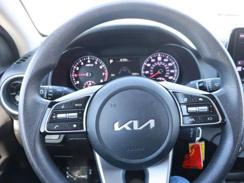 Used 2023 Kia Forte LXS image 17