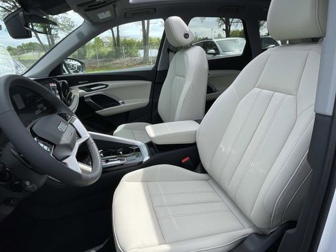 New 2026 Audi Q5 Premium Plus image 21