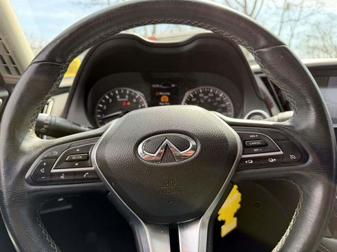 Used 2018 INFINITI Q50 Luxe w/ Essential Package (3.0T Luxe) image 25