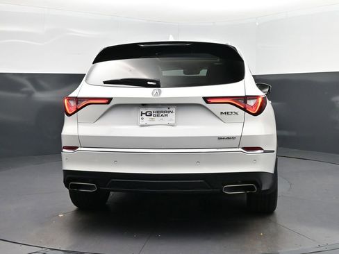 Used 2023 Acura MDX SH-AWD w/ Advance Package image 6