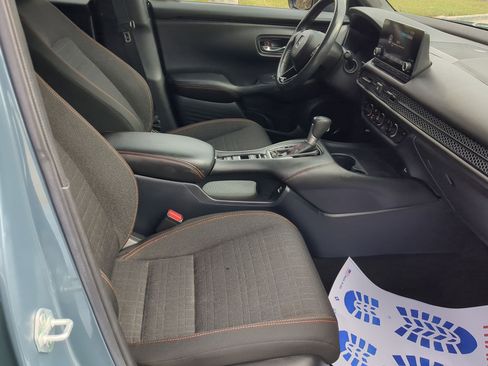 Used 2023 Honda HR-V Sport image 30