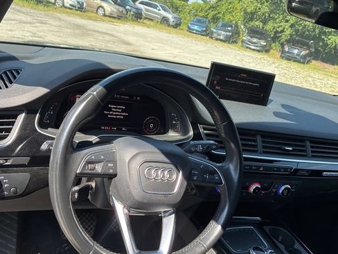 Used 2017 Audi Q7 3.0T Premium Plus AWD/4WD image 7