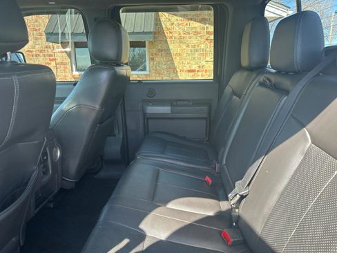 Used 2012 Ford F250 Lariat w/ Lariat Interior Pkg AWD/4WD image 21