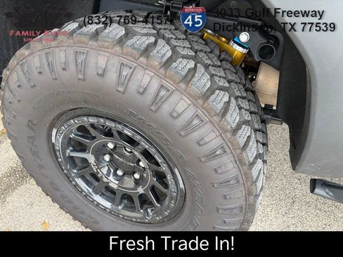 Used 2025 GMC Canyon AT4 w/ AT4X AEV Edition image 6