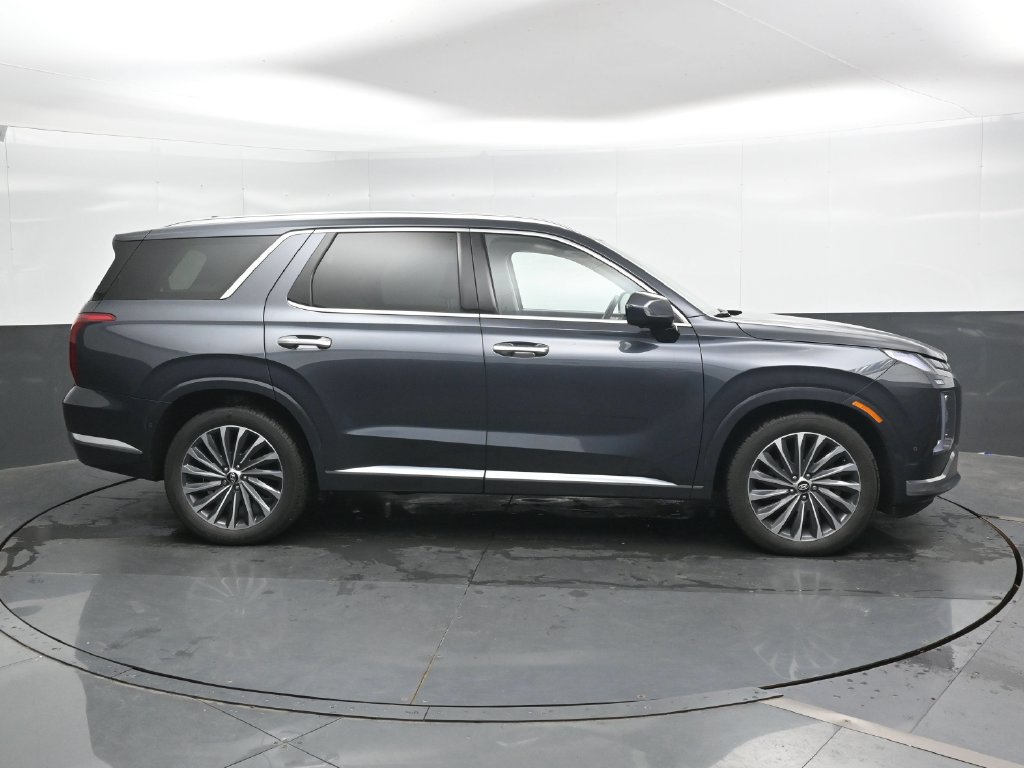 Used 2024 Hyundai Palisade Calligraphy AWD/4WD image 4