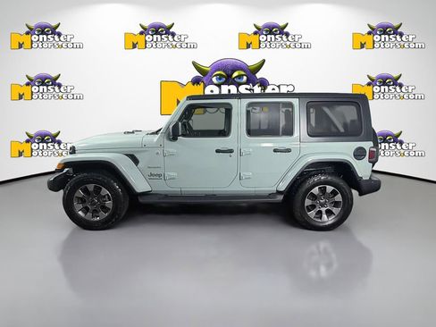 Used 2023 Jeep Wrangler Sahara w/ Cold Weather Group image 8