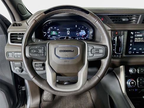 Certified 2024 GMC Yukon Denali w/ Advanced Technology Package RWD image 12