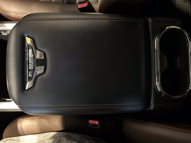 Used 2018 Nissan Titan Platinum Reserve w/ Platinum Utility Package AWD/4WD image 19