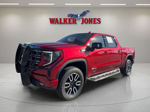 Used 2024 GMC Sierra 1500 AT4 w/ Technology Package image 30