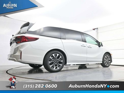 New 2026 Honda Odyssey Elite image 22