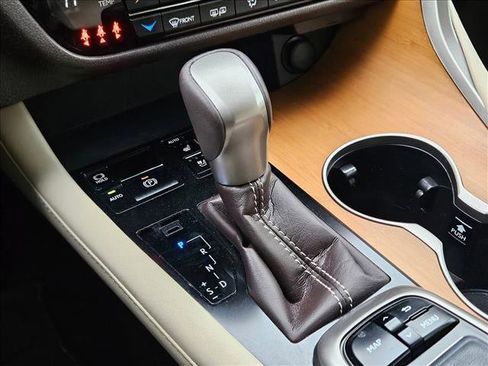 Used 2017 Lexus RX 350 FWD w/ Premium Package image 11