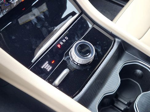 New 2025 Jeep Grand Cherokee L Limited w/ Trailer Tow Package image 19