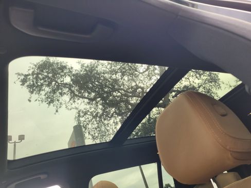 Used 2025 Mercedes-Benz GLS 450 4MATIC image 20