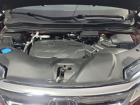 Certified 2021 Honda Pilot Touring image 15