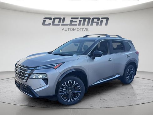 New 2026 Nissan Rogue Platinum image 2