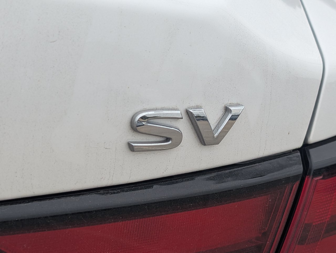 Used 2024 Nissan Sentra SV FWD image 7