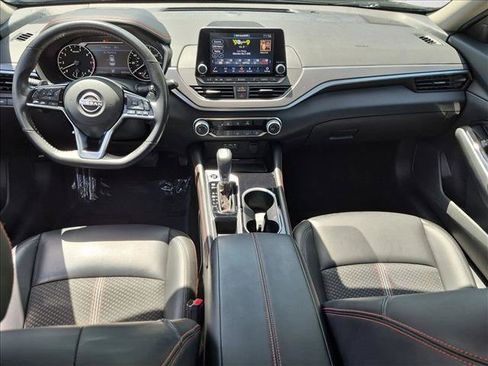 Certified 2023 Nissan Altima 2.5 SR FWD image 16