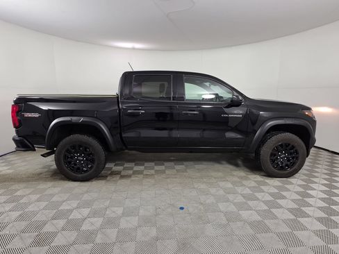 Used 2024 Chevrolet Colorado Trail Boss w/ Technology Package AWD/4WD image 8