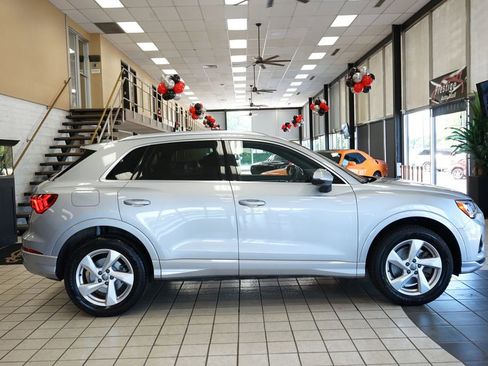 Used 2020 Audi Q3 2.0T Premium AWD/4WD image 17