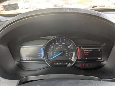 Used 2018 Ford Explorer Limited w/ Equipment Group 301A FWD image 20