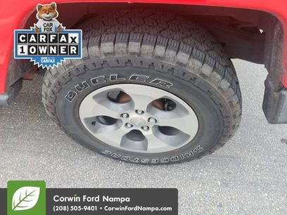 Used 2018 Jeep Wrangler Unlimited Sahara w/ Connectivity Group