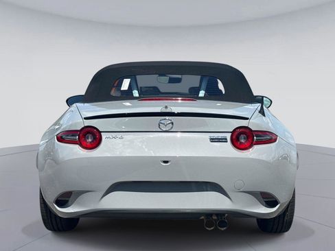 New 2026 MAZDA MX-5 Miata Club w/ Interior Package RWD image 4