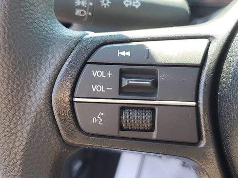Used 2025 Honda Accord SE image 10
