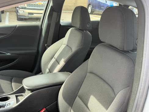 Used 2023 Chevrolet Malibu RS w/ LPO, Floor Liner Package image 17