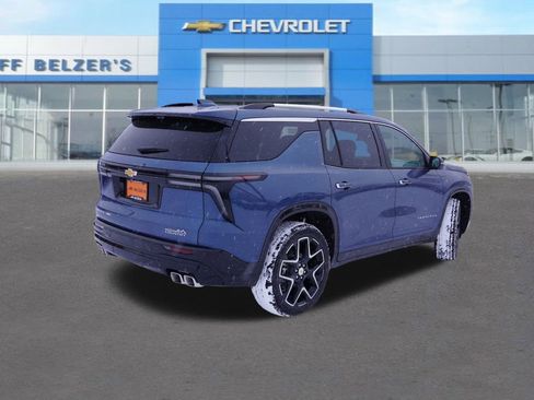 New 2026 Chevrolet Traverse High Country image 3