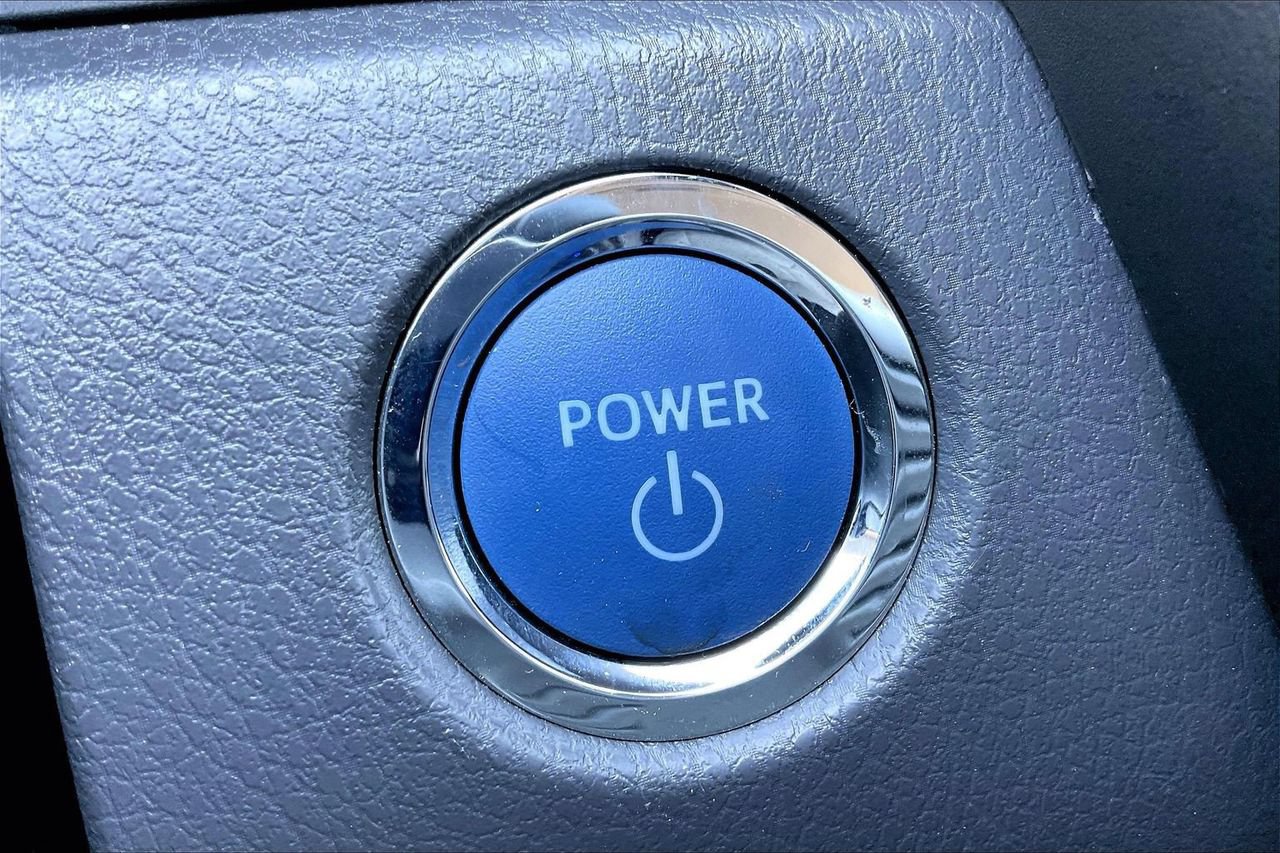 Used 2024 Toyota Camry SE w/ Audio Upgrade Package FWD image 27
