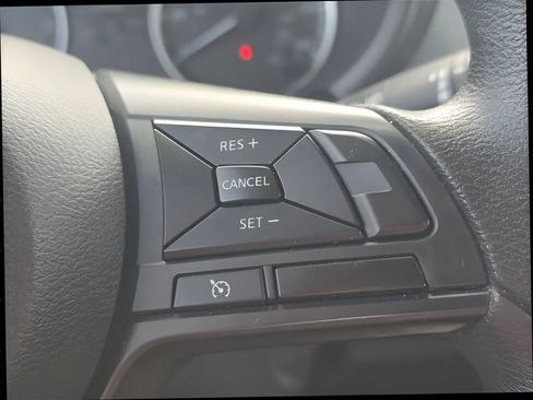 Used 2024 Nissan Kicks S FWD image 25