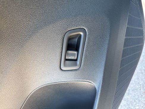 New 2026 Volkswagen Atlas SE image 19