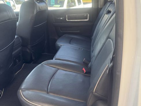 Used 2012 RAM 3500 Laramie Longhorn w/ Max Tow Pkg image 12