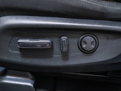 Used 2025 Honda CR-V EX image 21
