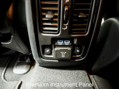 Used 2025 Dodge Durango R/T image 11