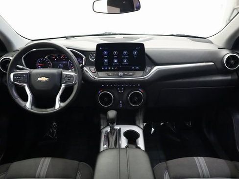 Used 2023 Chevrolet Blazer LT image 17