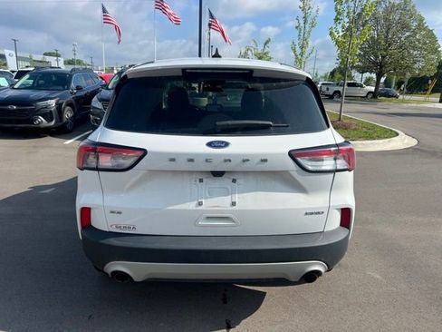 Used 2022 Ford Escape SE w/ Convenience Package AWD/4WD image 6