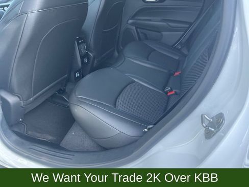 New 2026 Jeep Compass Latitude AWD/4WD image 8