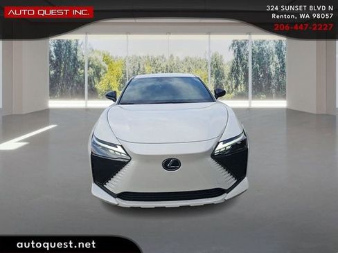 Used 2024 Lexus RZ 450e Premium image 2