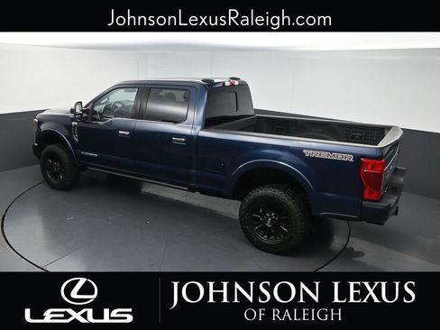 Used 2020 Ford F250 Platinum w/ Tremor Off-Road Package AWD/4WD image 26