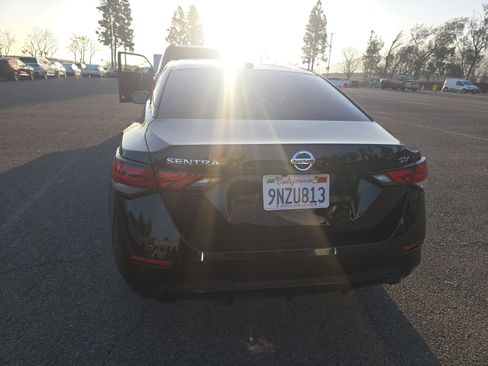 Used 2022 Nissan Sentra SV w/ All-Weather Package image 4