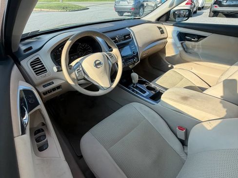 Used 2014 Nissan Altima 2.5 S w/ Sport Value Package FWD image 55