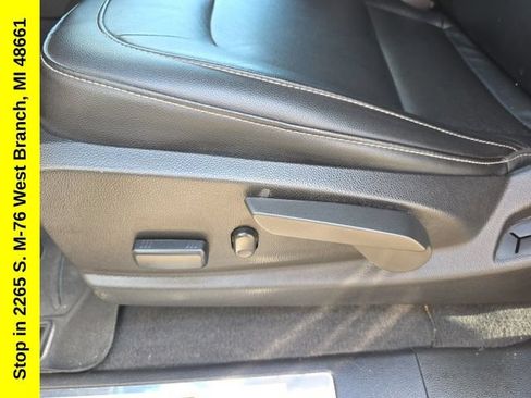 Used 2019 Chevrolet Colorado ZR2 AWD/4WD image 17